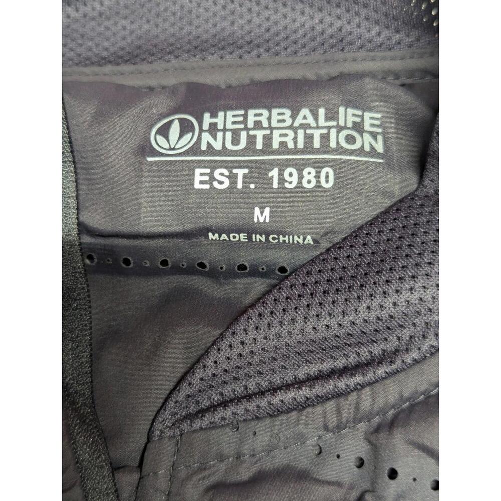Puffer Vest ~ Women Size M Black Very, Very Lightweight NEW WITH TAGS Vented - Picture 10 of 13